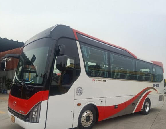 รถเช่าส่วนตัวพร้อมคนขับ 29-45 ที่นั่ง