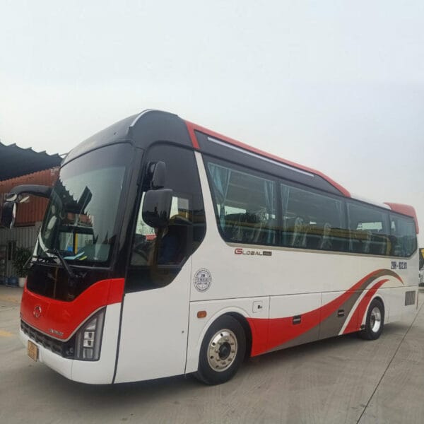 รถเช่าส่วนตัวพร้อมคนขับ 29-45 ที่นั่ง